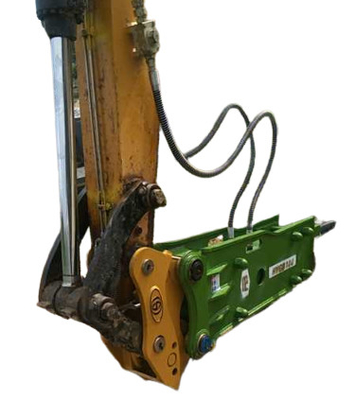 Wyciszony młot hydrauliczny skrzyni koparki